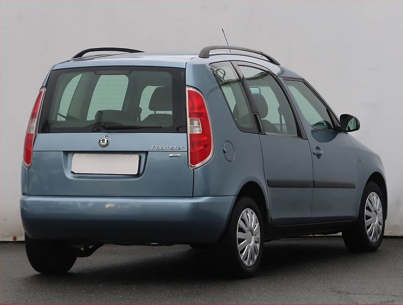 Škoda Roomster (2007) Style 1.4 TDi, Serv.kniha - fotka 5 z 15