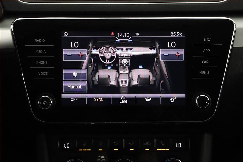 Škoda Superb (2018) 2.0 TDI, Automat, Navi - fotka 15 z 19