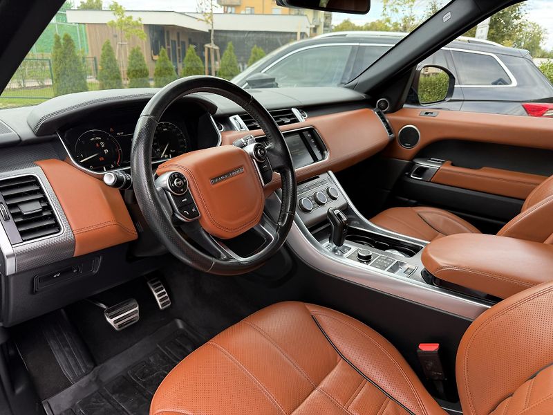 Land Rover Range Rover Sport (2014) Autobiography/3.0 SVD6 215 kW  - fotka 14 z 22