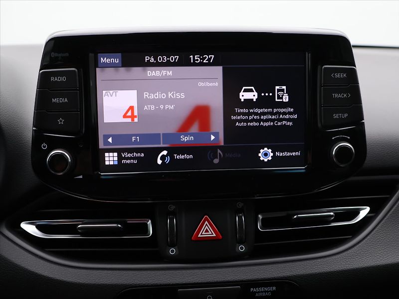 Hyundai i30 1,5 T-GDI 117kW Smart CZ DPH - fotka 17 z 26