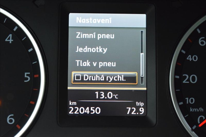 Volkswagen Tiguan 2,0 TDi, Sport&Style,DSG,Xen, - fotka 26 z 37