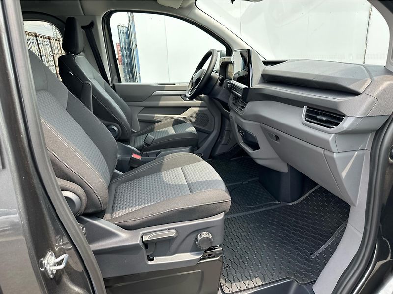 Volkswagen Caravelle (2026) 2,0 TDI - fotka 16 z 23