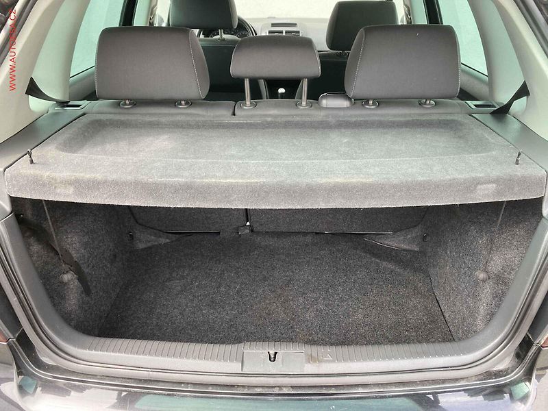 Volkswagen Polo (2007) 1.4 16V, CROSS - fotka 7 z 16