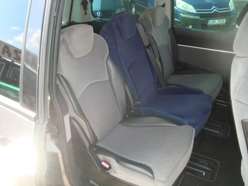 Peugeot 807 (2010) 2,0HDI - fotka 7 z 24