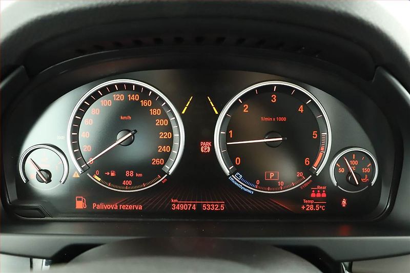 BMW X5 (2015) xDrive40d, 4X4, Automat, Kůže - fotka 10 z 19