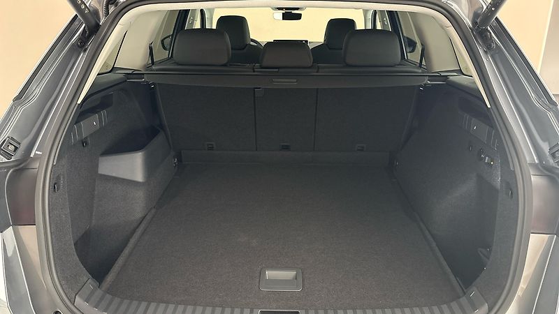 Škoda Kodiaq 2.0 TDI DSG 4x4 Exclusive Sele - fotka 17 z 36