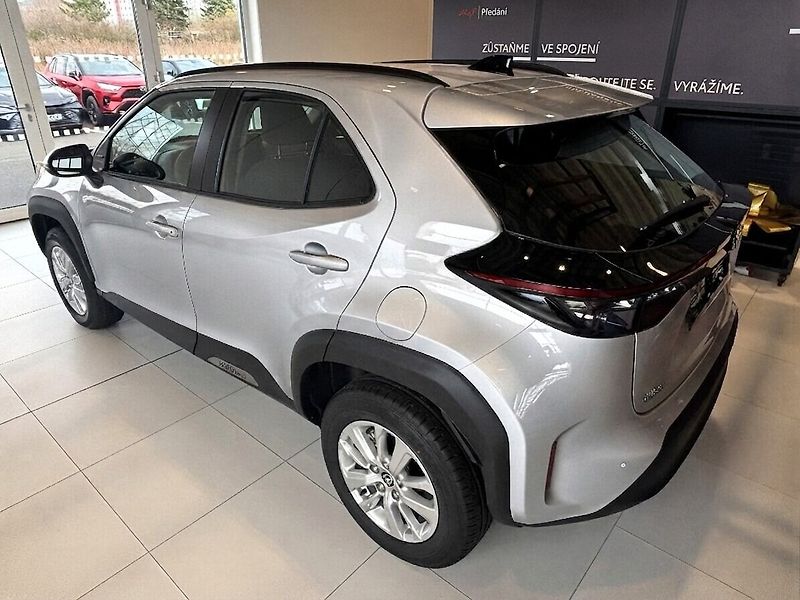 Toyota Yaris Cross 1,5 Comfort 130k - fotka 5 z 7