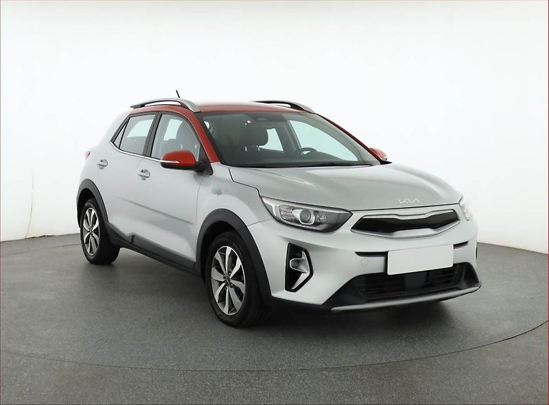 Kia Stonic (2023) Exclusive 1.0 T-GDI, EXCLUSIVE - fotografie inzerátu