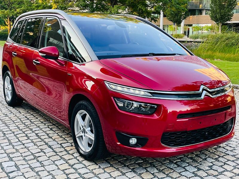 Citroën Grand C4 Picasso 2.0HDi MAN 7MÍST KAMERY TAŽNÉ - fotka 8 z 60