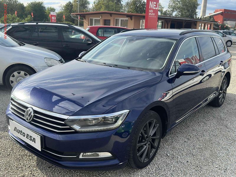 Volkswagen Passat (2019) 2.0 TDi, 2.maj, DSG, navi. - fotka 3 z 26