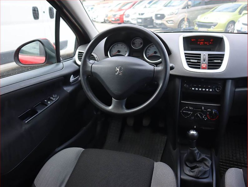 Peugeot 207 (2008) 1.4 VTi, Serv.kniha, po STK - fotka 7 z 14