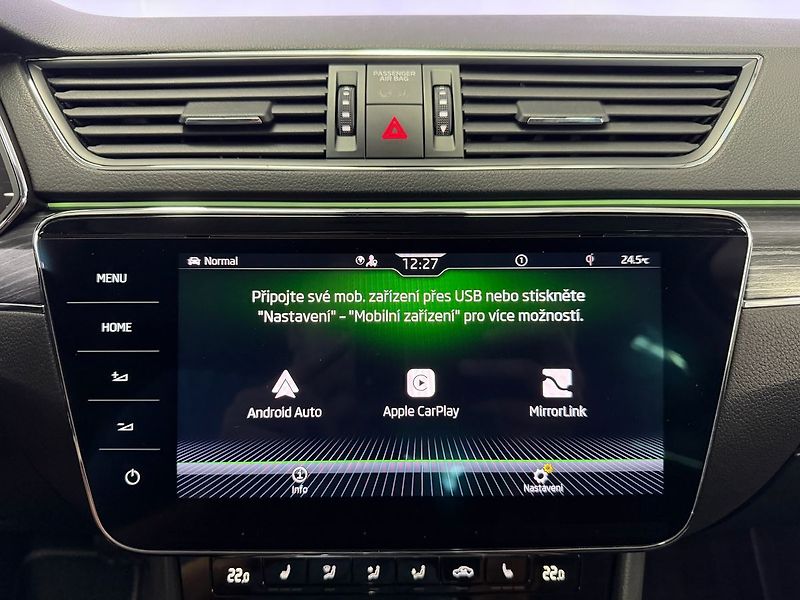 Škoda Superb 2.0 TDI DSG STYLE PLUS, DCC, A - fotka 17 z 33