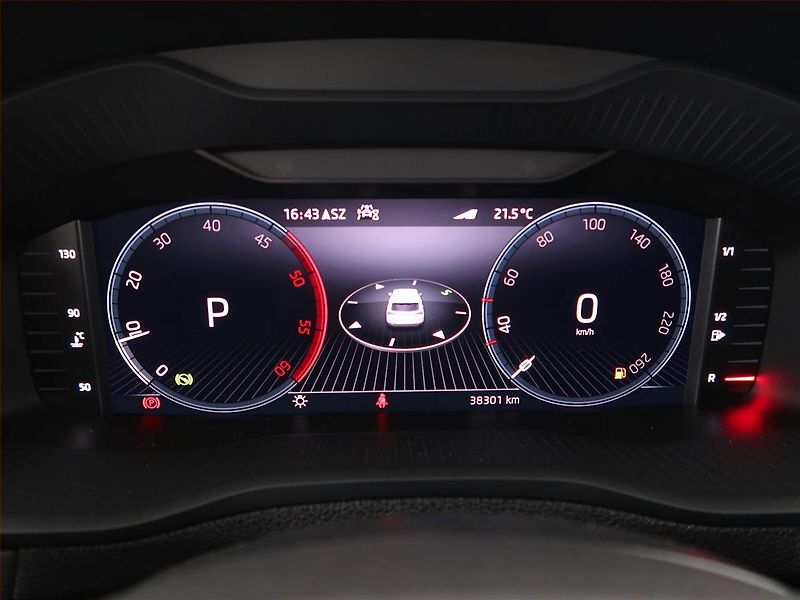 Škoda Karoq (2022) Style 2.0 TDI - fotka 11 z 21
