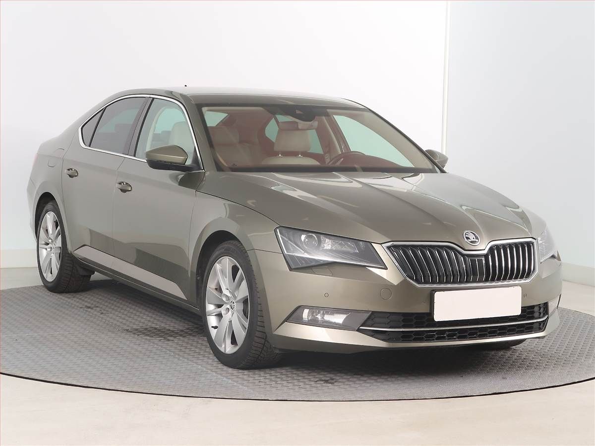 Škoda Superb Style 2.0 TDI, Automat, Kůže