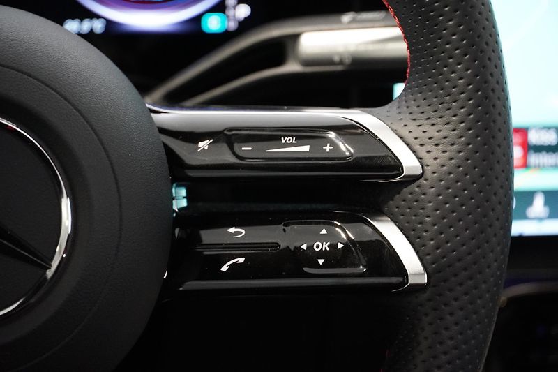 Mercedes-Benz CLA 3504matic,AMG,Superscreen,Tažn - fotka 26 z 40