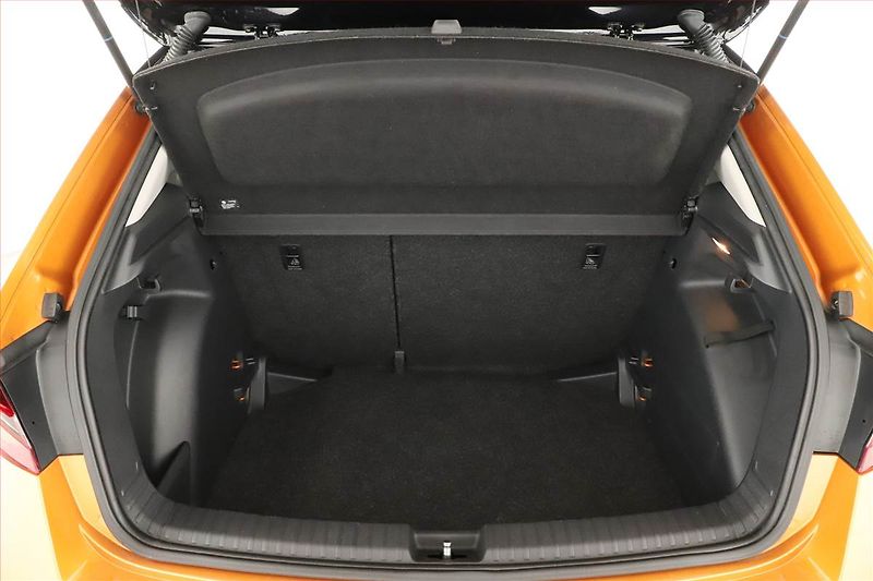 Škoda Fabia (2022) 1.0 TSI, Automat, Tempomat - fotka 19 z 20