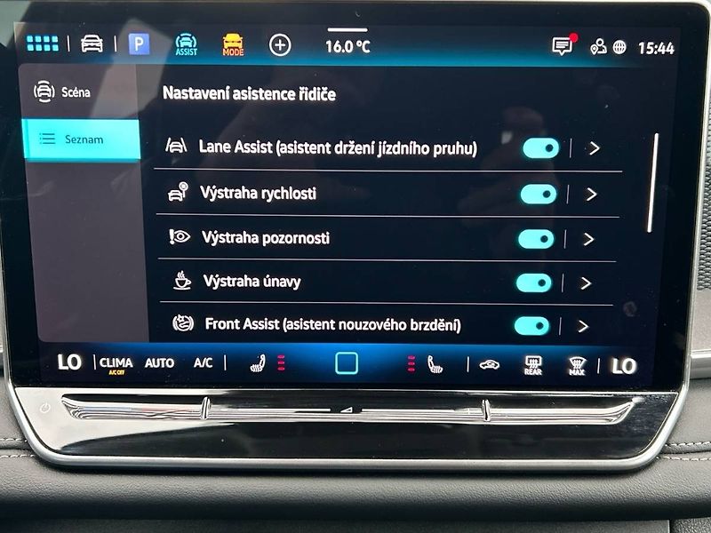 Volkswagen Tayron (2025) 1.5 eTSI 7DSG Life - fotka 13 z 35