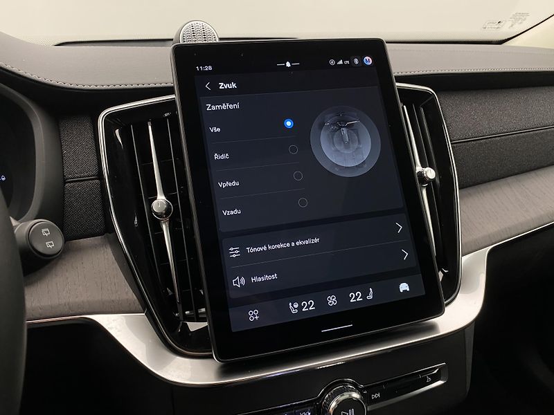 Volvo XC90 (2026) T8 AWD Plug-in BRIGHT ULTRA - fotka 63 z 75