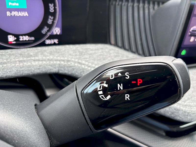 Škoda Superb (2024) 1.5 TSI 110kW DSG Selection - fotka 16 z 35