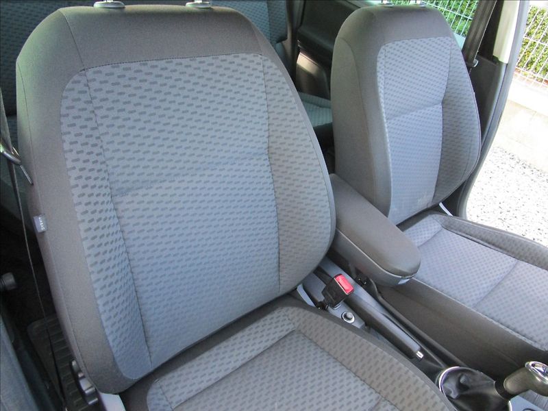Škoda Roomster 1.4i 16V Ambition, aut Klima - fotka 20 z 48