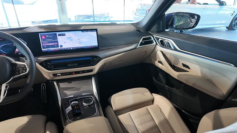 BMW Řada 4 430d Gran Coupe xDrive, M PRO - fotka 34 z 34
