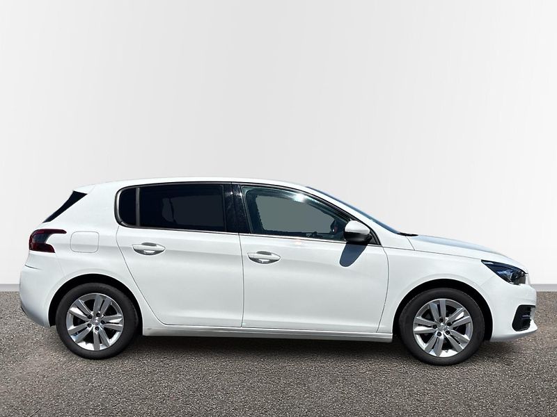 Peugeot 308 Active - fotka 16 z 22