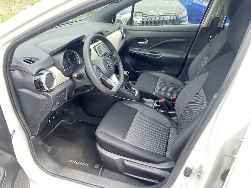 Nissan Micra 1.0 IG-T 92k Acenta - fotka 10 z 19