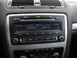 Škoda Octavia (2008) 1.8 TSI, Serv.kniha, Tempomat - náhled 10