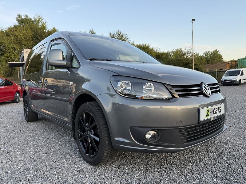 Volkswagen Caddy Maxi 1.6TDi 75kW DSG 7míst - fotka 3 z 20