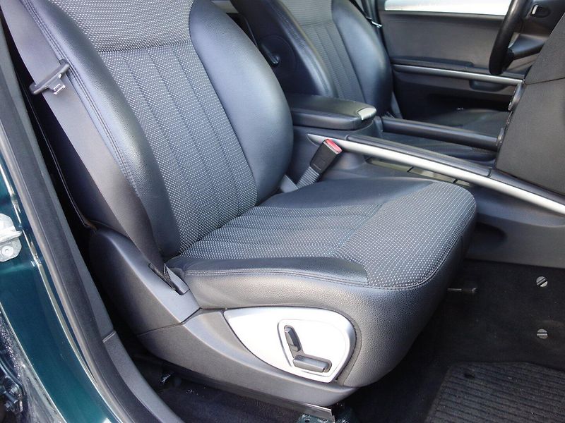 Mercedes-Benz Třídy M (2006) ML 320CDI 165kW 4MATIC - fotka 20 z 32