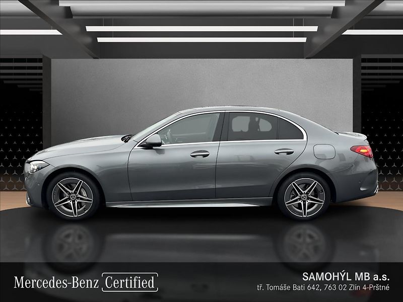 Mercedes-Benz Třídy C C 300de 4MATIC AMG linie - fotka 2 z 11
