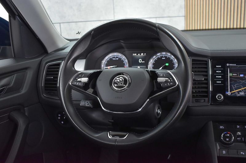 Škoda Kodiaq 2.0 TDI 110*DSG*ACC*KAMERA*DPH - fotka 16 z 38