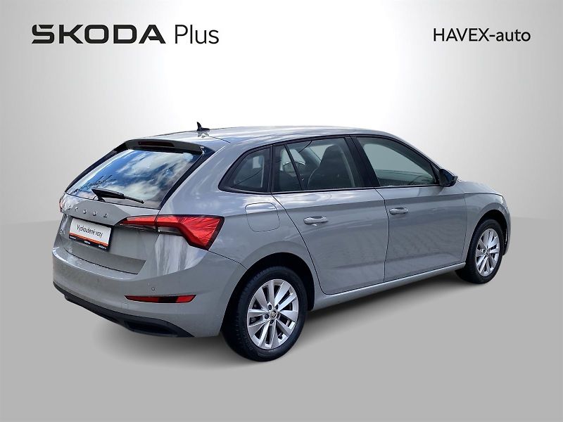 Škoda Scala (2023) 1.0 TSI DSG Ambition - fotka 2 z 31