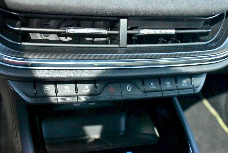 Škoda Enyaq (2023) RS 80 220 kW 4x4 - fotka 23 z 34