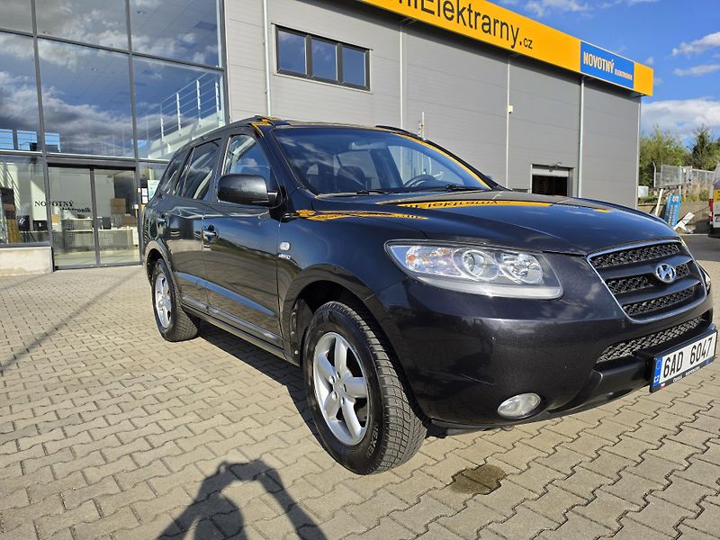 Hyundai Santa Fe (2007) - fotka 2 z 17