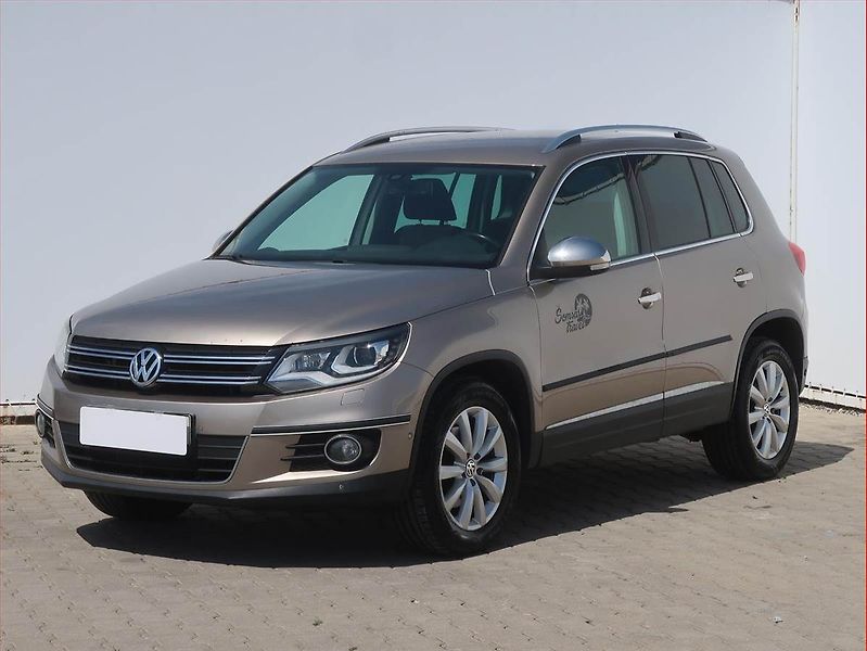 Volkswagen Tiguan (2012) 2.0 TDI, 4X4, Xenony - fotka 2 z 18