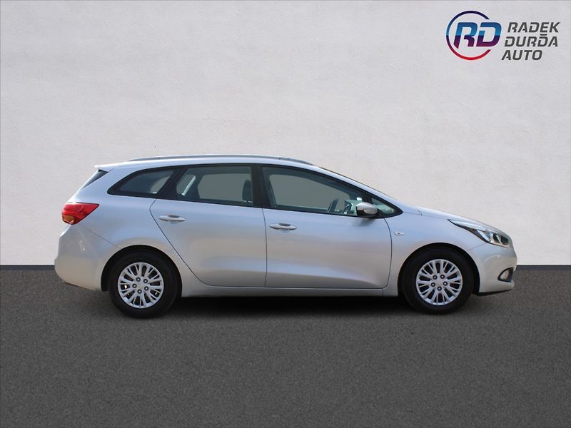 Kia Ceed 1,6 CRDi  ČR,1.MAJITEL,DPH - fotka 4 z 21
