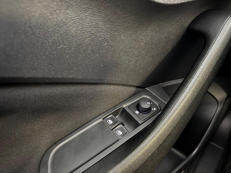 Škoda Scala (2022) 1.0 TSI 70kw Ambition - CZ - fotka 16 z 19