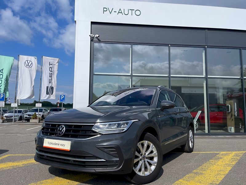 Volkswagen Tiguan (2023) 1.5 TSI 110 kW DSG Life - fotka 32 z 32
