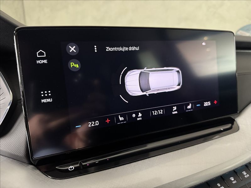 Škoda Octavia 2,0 TDi  DSG Tour Virtual Matr - fotka 33 z 45