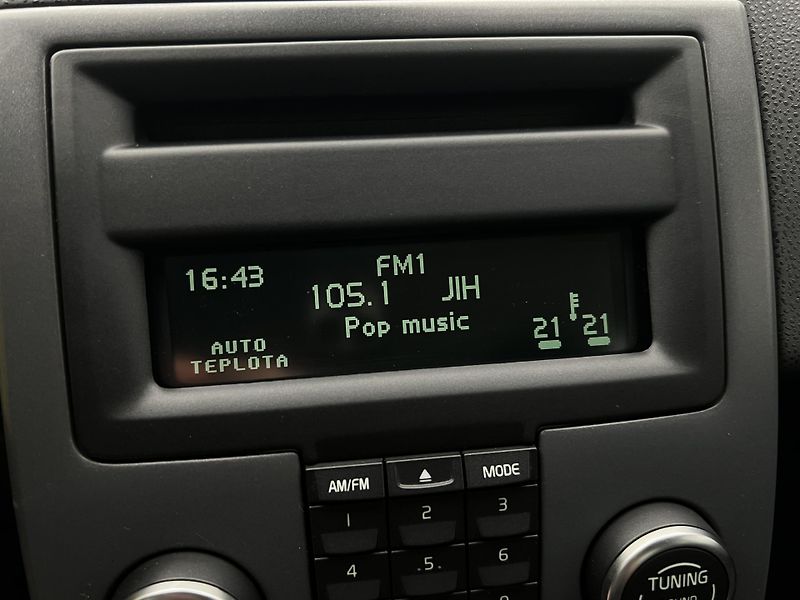 Volvo S40 CZ PARK. SENZORY - fotka 24 z 33
