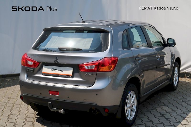Mitsubishi ASX (2014) 1,8 Di-D 110 kW - fotka 2 z 26
