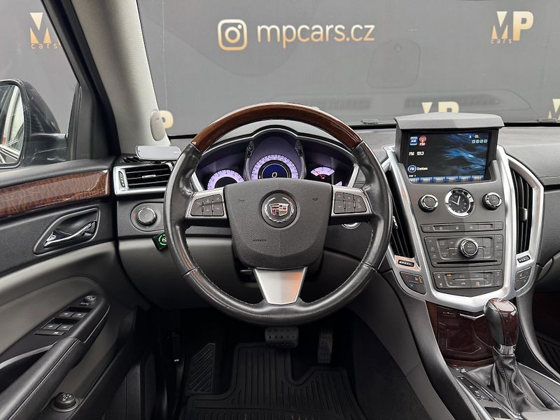 Cadillac SRX (2011) 3.0 V6 AWG Elegance, LPG, PANO - fotka 12 z 49
