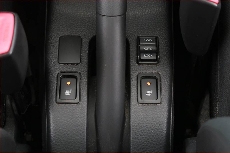 Suzuki SX4 (2011) 1.6 VVT, 4X4, ČR,1.maj - fotka 16 z 16
