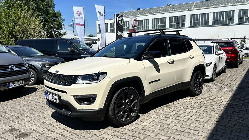 Jeep Compass 1.3T 4xe S-Limited  - fotka 3 z 14