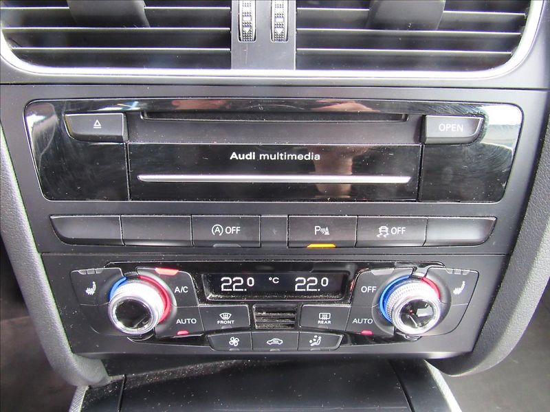 Audi A4 Avant 2,0 TDi 130KW Attraction - fotka 18 z 36