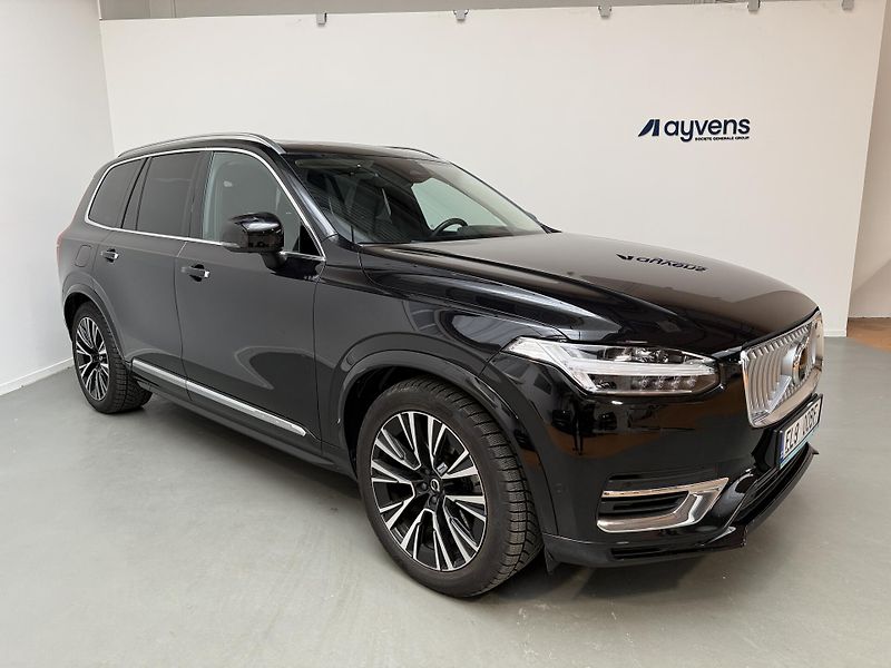 Volvo XC90 T8 AWD Recharge Ultimate Brigh - fotka 1 z 18