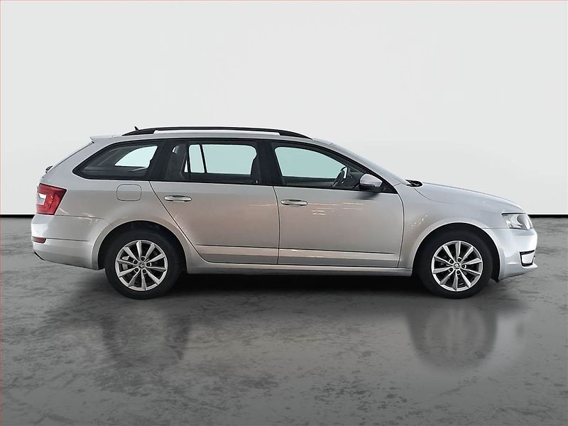 Škoda Octavia (2016) 1.6 TDI, Navi, Tempomat - fotka 6 z 16