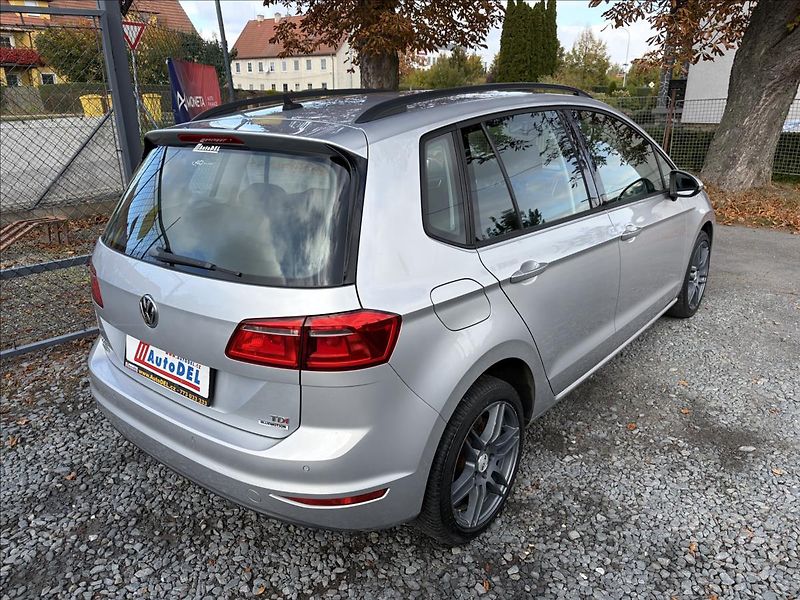 Volkswagen Golf Sportsvan 1,6 TDi 81kW  Serviska,Navigac - fotka 7 z 49