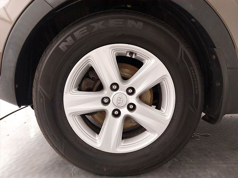 Kia Sportage (2015) 1.7 CRDi, Serv.kniha, Xenony - fotka 14 z 19